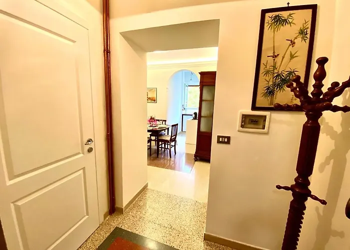 Domus Delphi * רומא